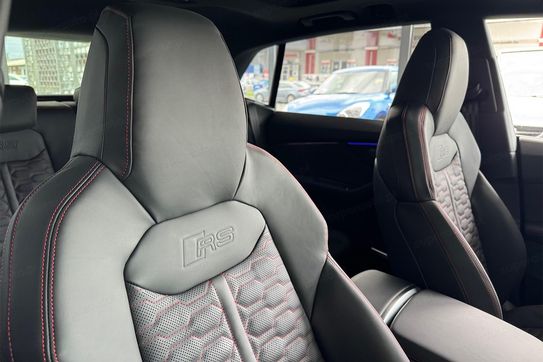 Audi Q8 RSQ8 TFSI quattro Performance