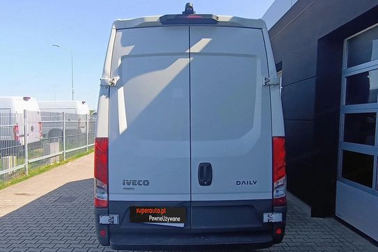 Iveco Daily 35C18 L4H2 (bryg.)
