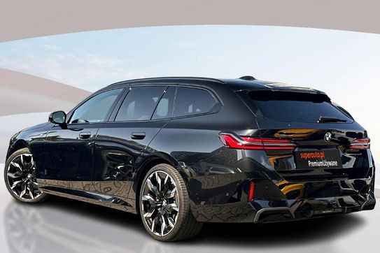 BMW Seria 5 Touring 520d xDrive M Sport