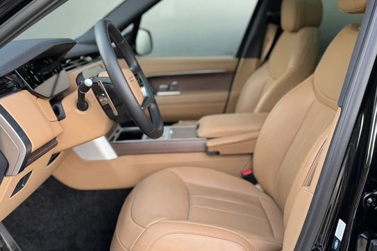 Land Rover Range Rover D300 SE