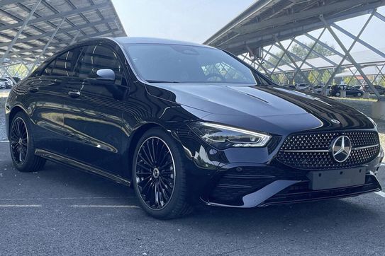 Mercedes CLA 200 AMG Line