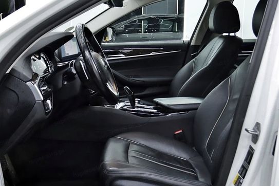 BMW Seria 5 530e iPerformance xDrive Luxury Line sport-aut