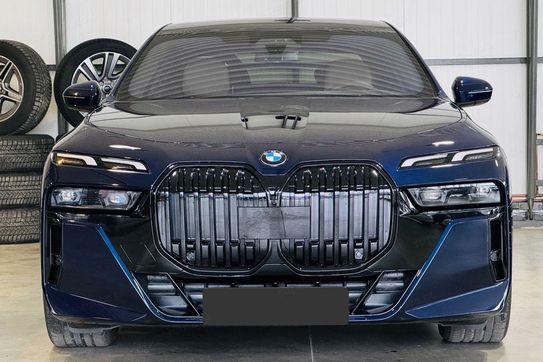BMW Seria 7 740d xDrive M Sport