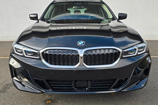 BMW Seria 3 Touring 330e xDrive