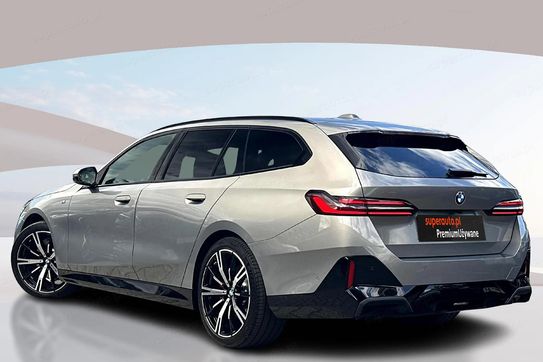 BMW Seria 5 Touring 520d xDrive M Sport