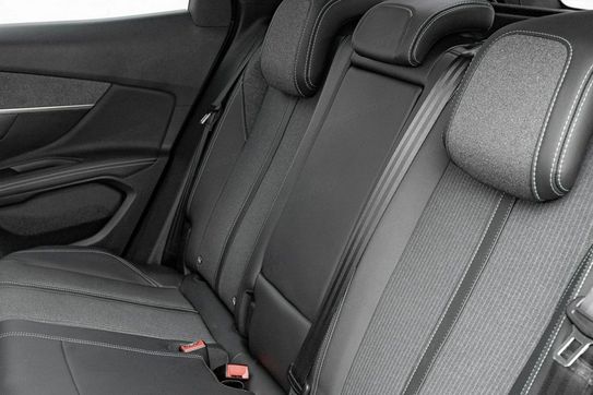 Peugeot 3008 1.6 PureTech Hybrid PHEV Allure Pack S&S EAT8