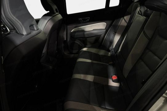 Volvo V60 B4 B R-Design aut