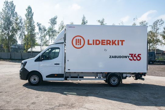 Renault Master L3 Kontener + Winda