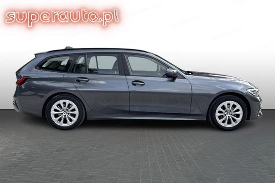 BMW Seria 3 318i