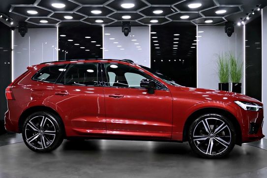 Volvo XC60 T8 AWD Plug-In Hybrid R-Design aut