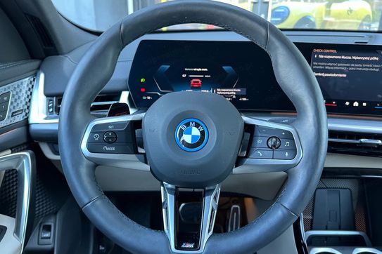 BMW iX2 eDrive20