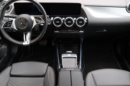 Mercedes GLA 200 Progressive