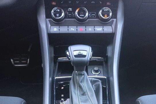 Skoda Karoq 1.5 TSI Sportline DSG