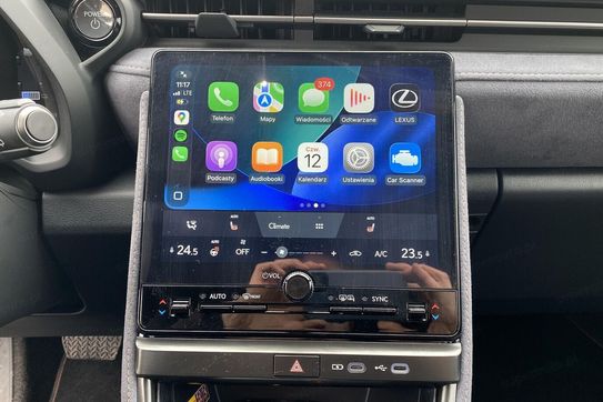 Lexus LBX Hybrid Cool