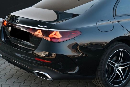 Mercedes Klasa E 220 d  4-Matic AMG