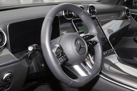 Mercedes GLC 200 4-Matic AMG Line