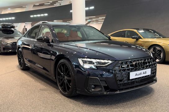 Audi A8 50 TDI quattro S line