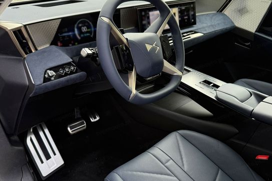 DS N°8 Jules Verne Long Range AWD 97.2kWh