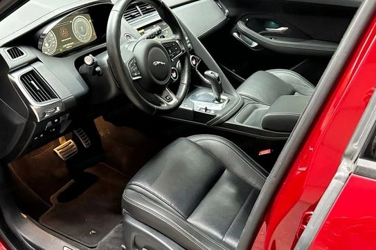 Jaguar E-Pace i4D AWD R-Dynamic