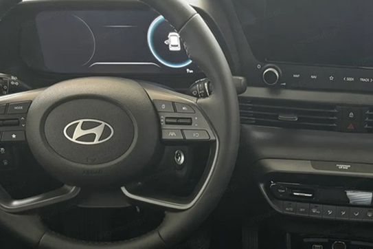 Hyundai i20 1.0 T-GDi Modern Black DCT