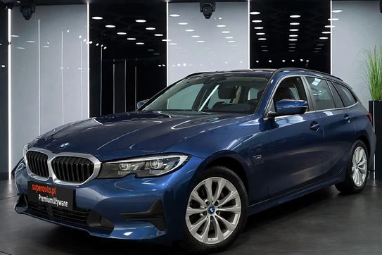 BMW Seria 3 320e aut