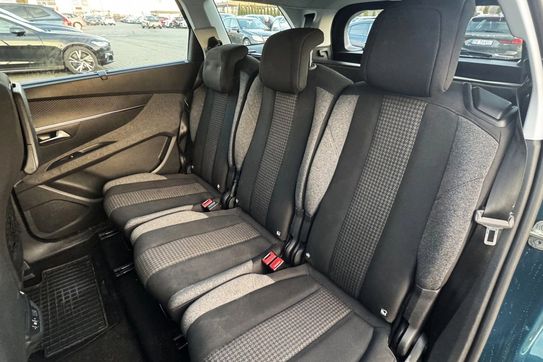 Peugeot 5008 1.6 THP S&S EAT6