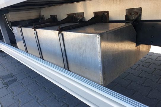 Iveco Daily 72C18  Hi-Matic Zabudowa + Winda