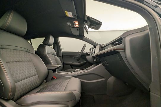 MG 3 Exclusive 1.5 Hybrid+ AT