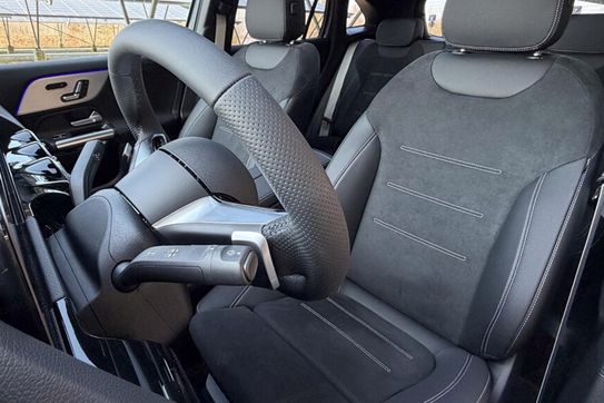 Mercedes GLA 220 4-Matic AMG Line