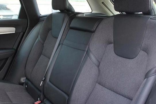 Volvo V90 B4 D Momentum Pro