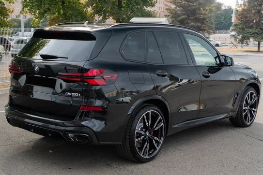 BMW X5 M60i xDrive