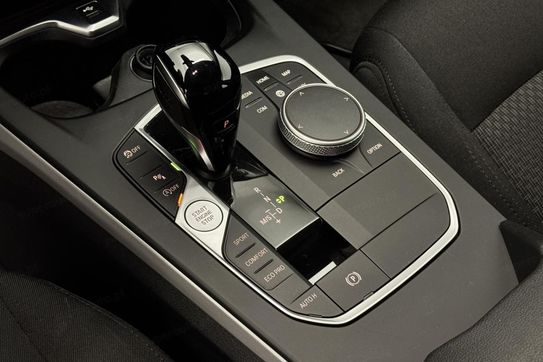 BMW Seria 1 118i