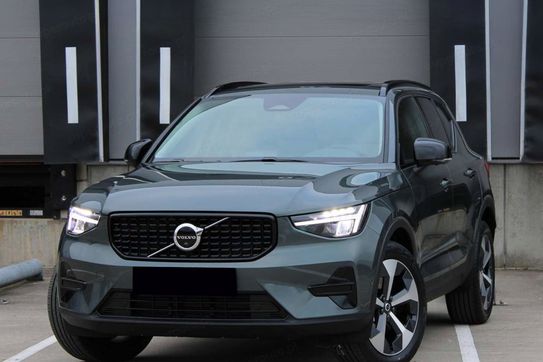 Volvo XC40 B4 Ultra Dark