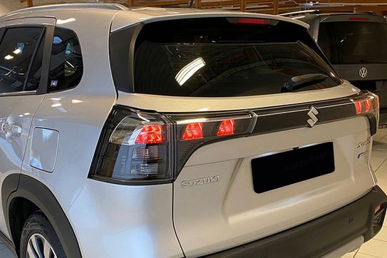 Suzuki S-Cross 1.4 SHVS Elegance SP
