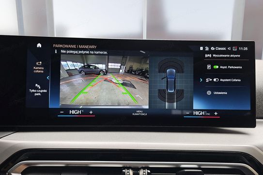 BMW Seria 3 330i xDrive sport-aut