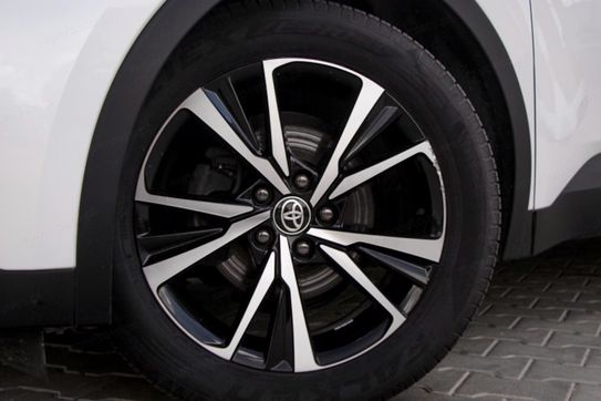 Toyota C-HR Style 1.8 Hybrid