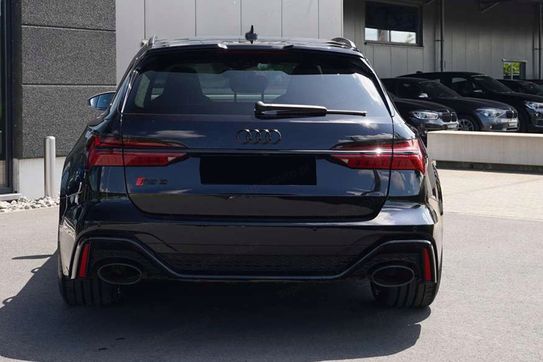 Audi A6 RS6 TFSI quattro Performance Avant