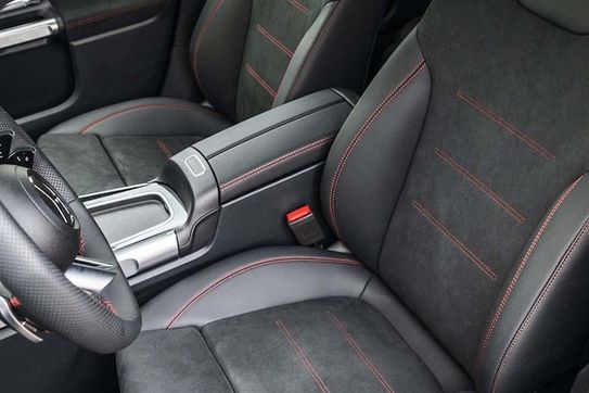 Mercedes GLB 220 4-Matic AMG Line