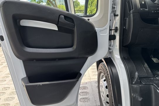 Citroen Jumper 35+ BlueHDi L4H3 Control