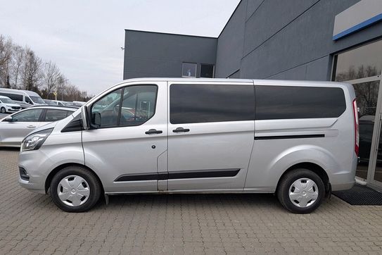 Ford Transit Custom L2H1 AT