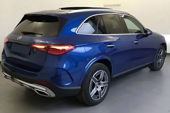 Mercedes GLC 200 4-Matic AMG Line