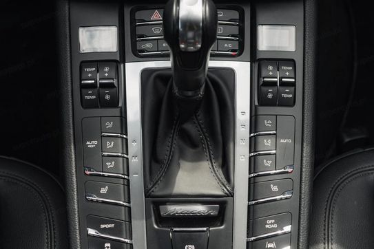 Porsche Macan Standard