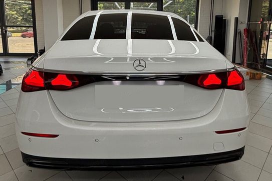 Mercedes Klasa E 200 4-Matic Avantgarde