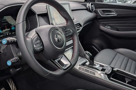 MG HS 1.5 t-Gdi Exclusive Dct