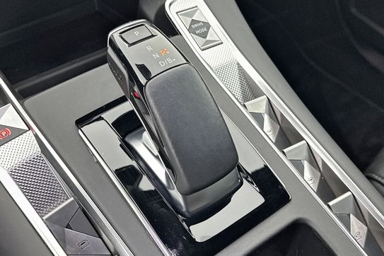 DS DS7 Rivoli 1.6 E-Tense Hybrid AT 4x4