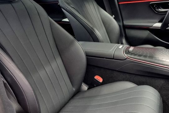 Mercedes Klasa E 220 d 4-Matic AMG