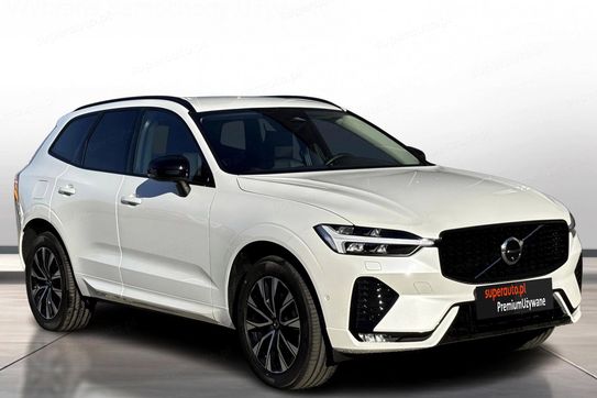 Volvo XC60 B5 B AWD Plus Dark