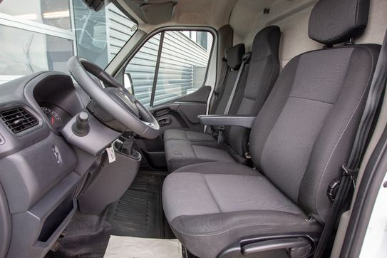 Renault Master dCi L3H2