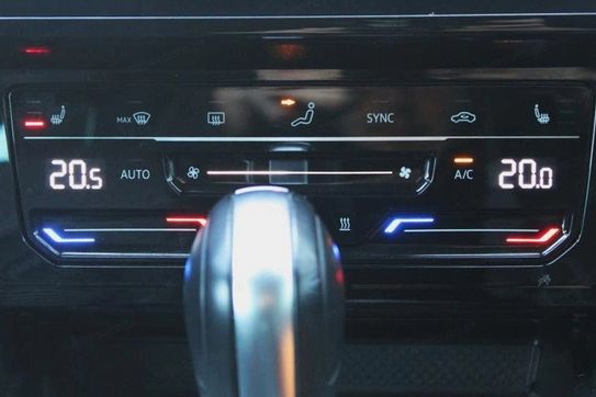 Volkswagen Passat 2.0 TDI 4Mot. Elegance DSG