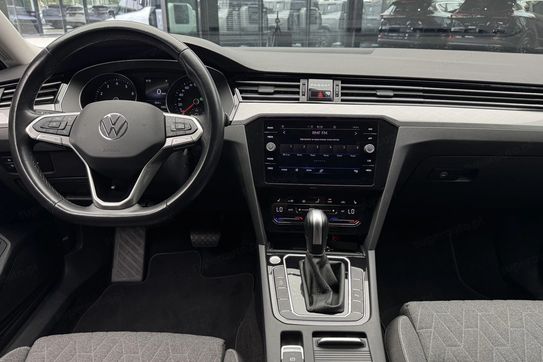 Volkswagen Passat 1.5 TSI Business DSG
